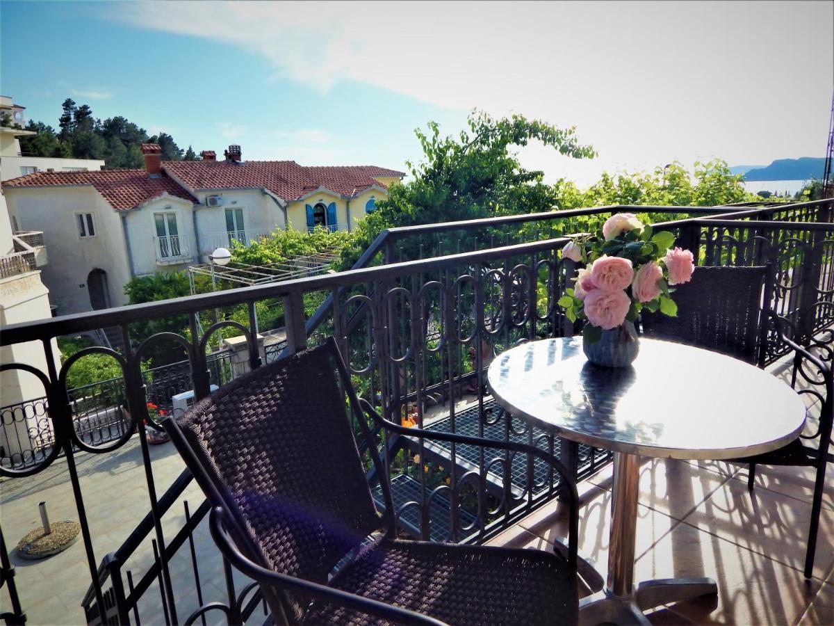 Vila Teodora Sveti Stefan Luaran gambar